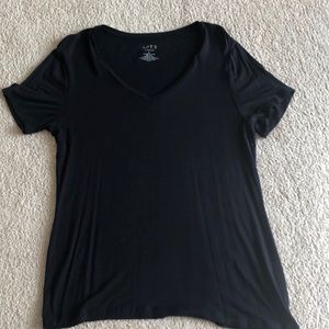 2 Short Sleeve T-shirts